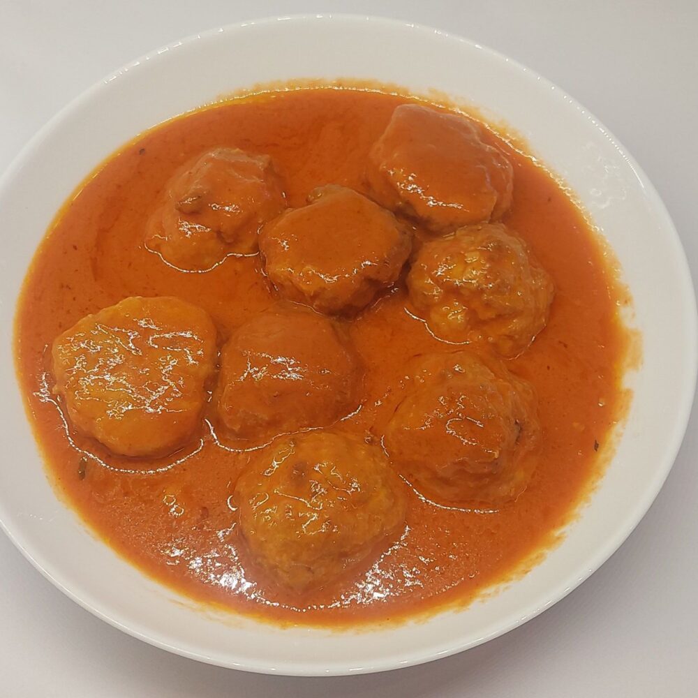 meatball in tomato sauce